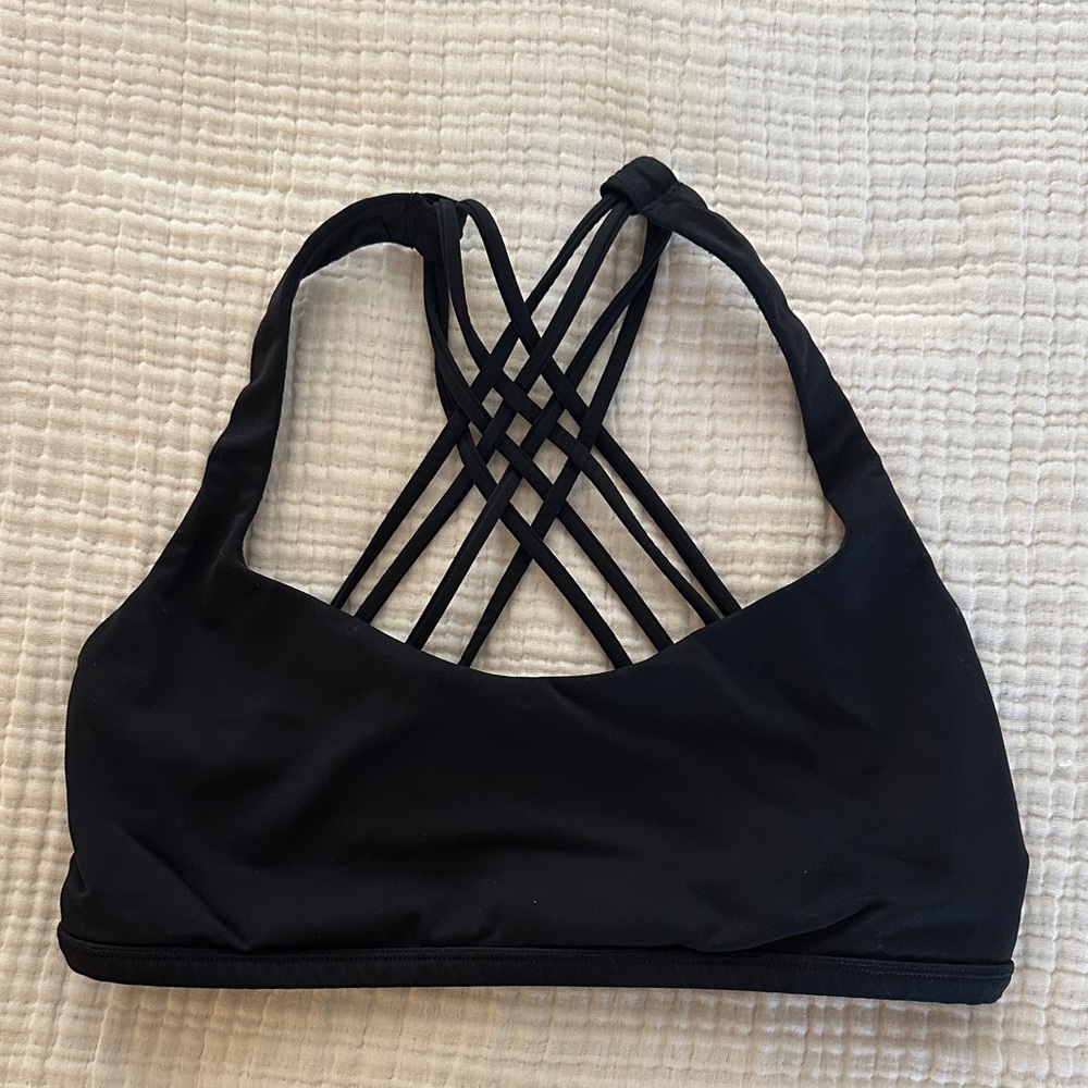 Lululemon free to be wild bra A/B